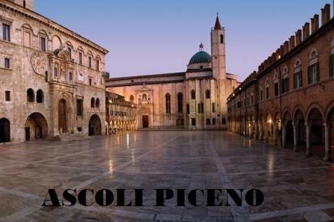1 La Fisarmonica Del Conero Lägenhet Castelfidardo Exteriör bild